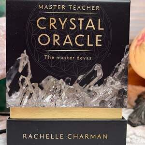 Master Teacher Crystal Oracle: Super Crystals That Empower Deck and Guidebook